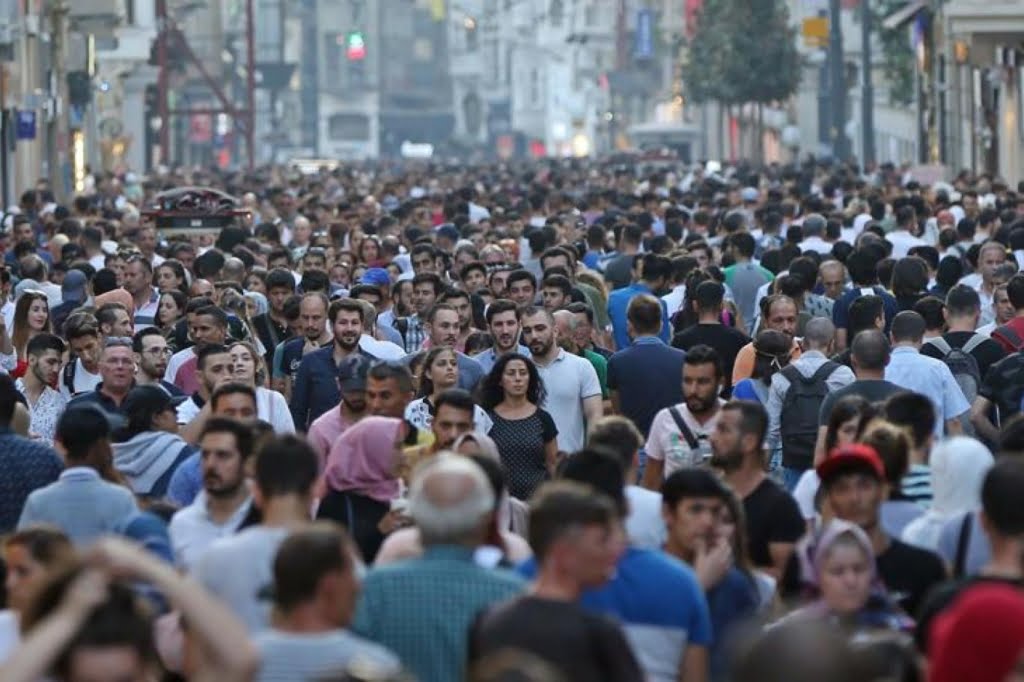 Kabine bugün toplanıyor. Pazar günü yasağı kalkıyor mu?