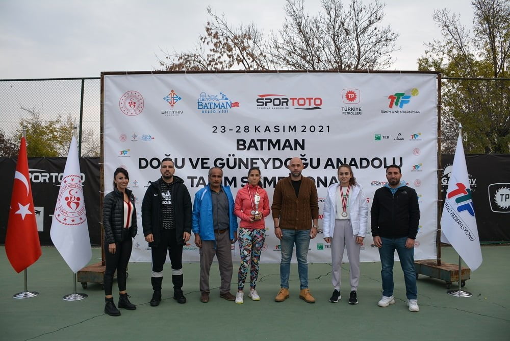 ‘Doğu ve Güneydoğu Tenis Şampiyonası'ndan görkemli final