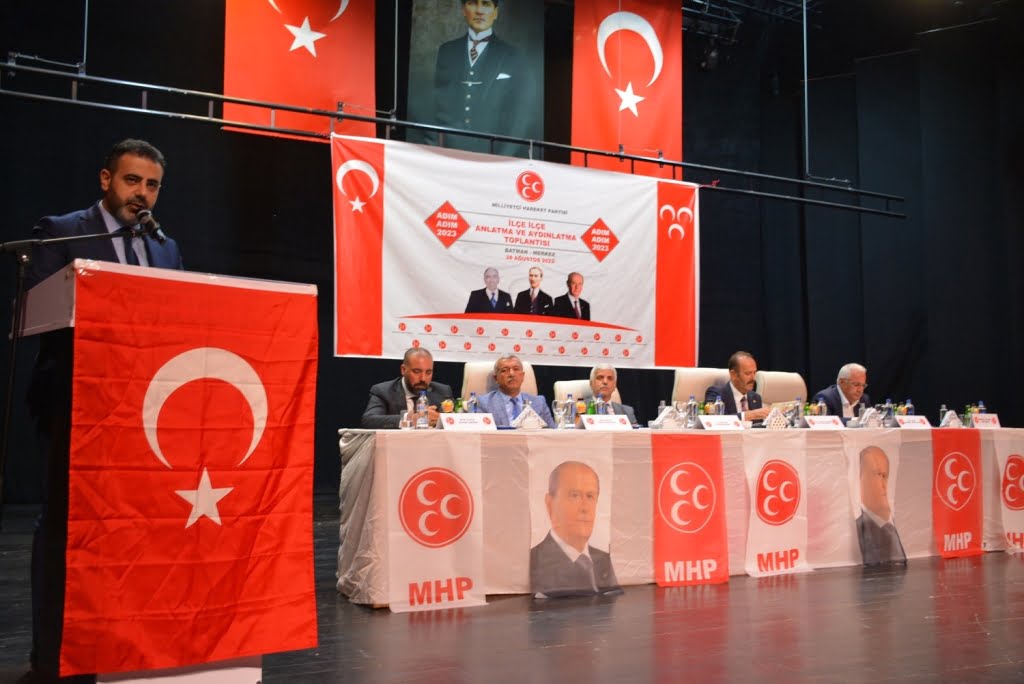 MHP'den Batman'da ‘Adım Adım 2023 İlçe İlçe Anlatma ve Aydınlatma’ toplantısı