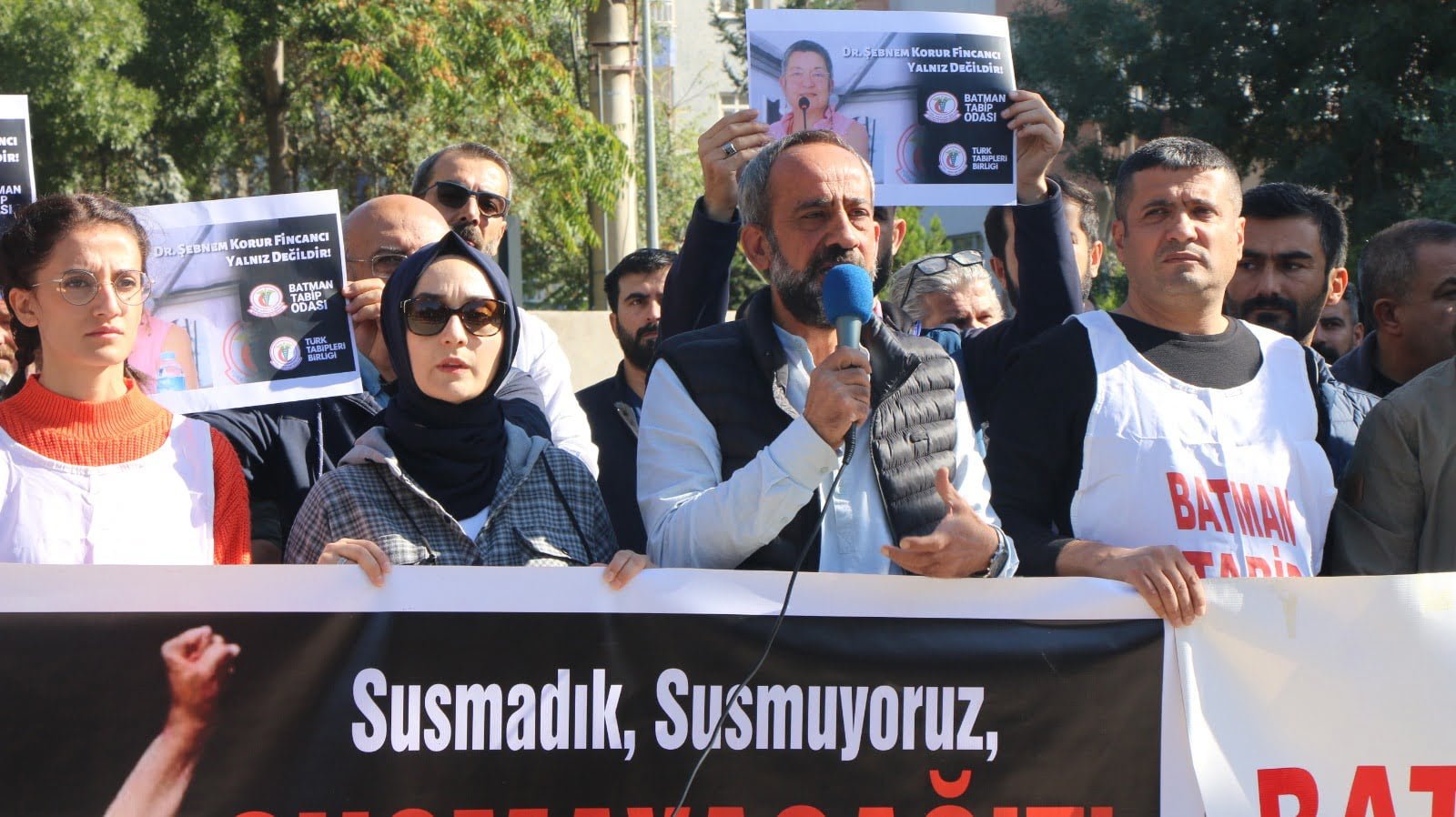 Şebnem Korur Fincancı’nın tutuklanması Batman’da protesto edildi