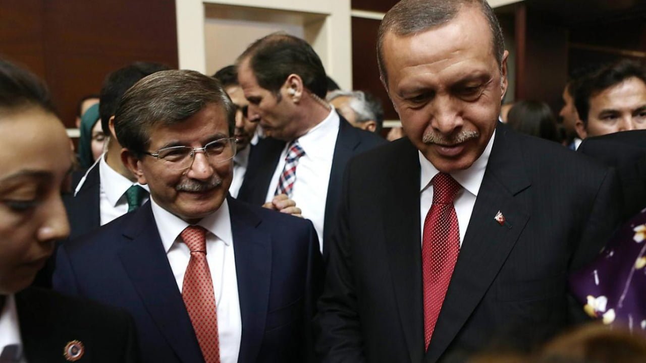 davutoglu-erdogana-mhpyle-ittifak-yapmayin-dedim-buyuk-balik-kucuk-baligi-yutar-ahmet-bey-yanitini-verdi-e8zF