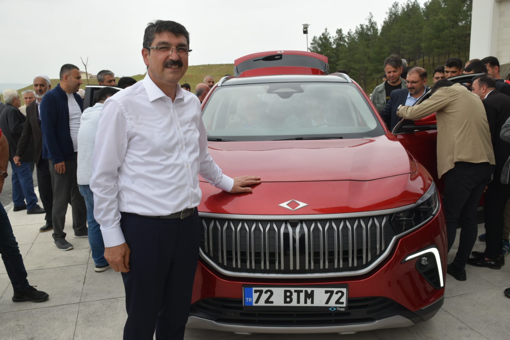 Ferhat Nasıroğlu, TOGG ile şehir turu attı