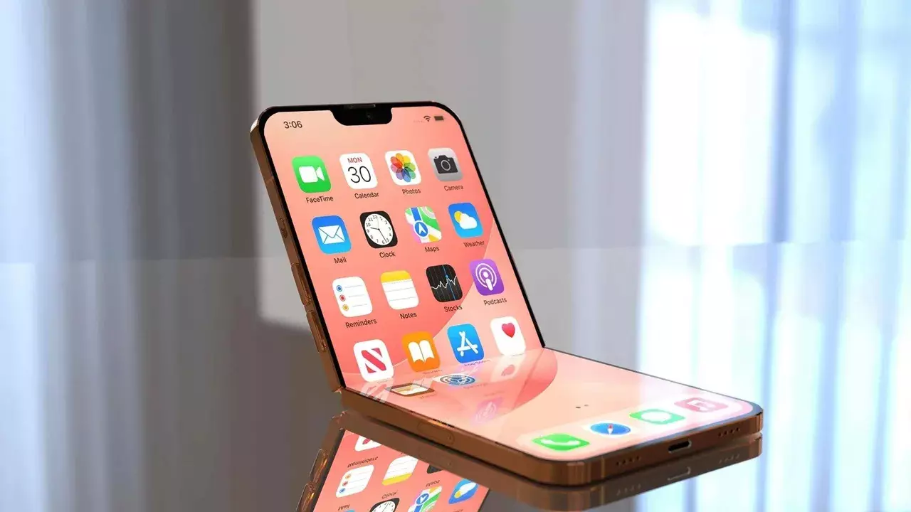 Apple 2025 yılında çıkaracağı 'Katlanabilir iPhone’ modeliyle 100 milyar dolarlık hacim yaratacak