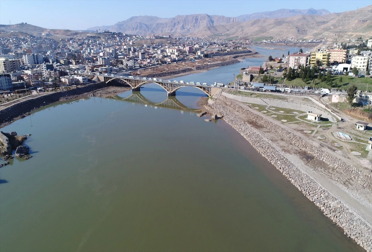 dicle-nehri-etrafindaki-calisma-tamamlandi-10437705_amp