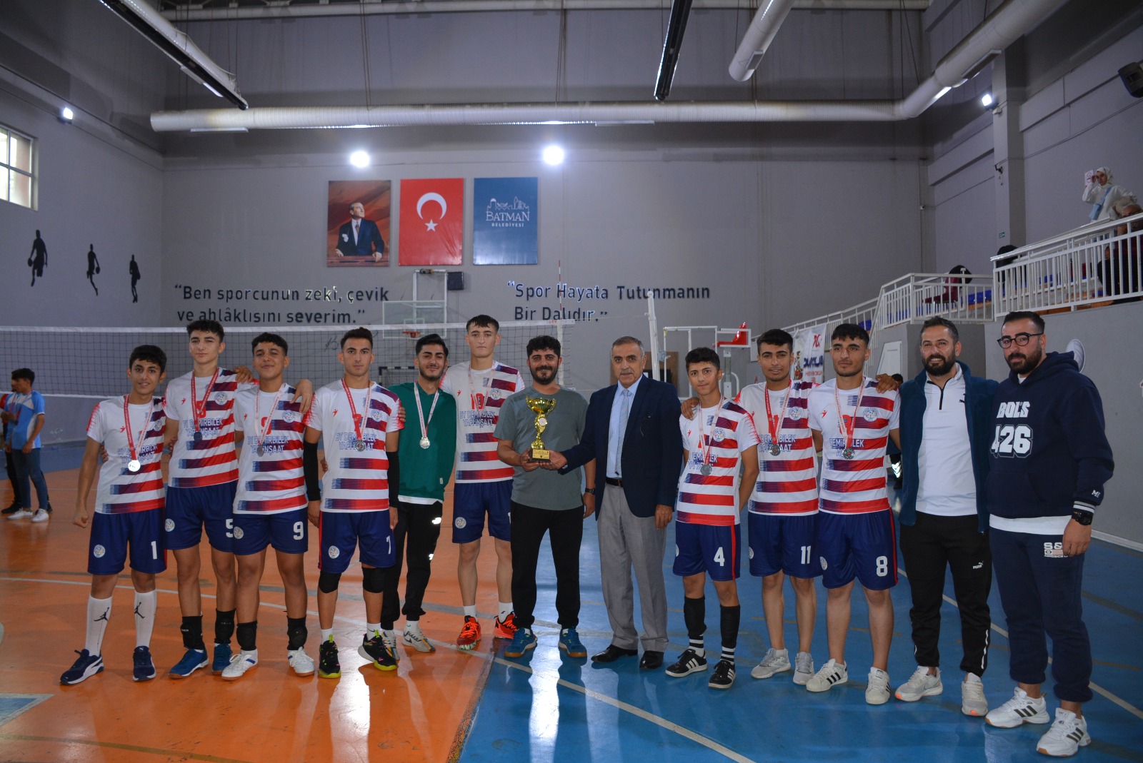 Spor Lisesinden Çifte Şampiyonluk