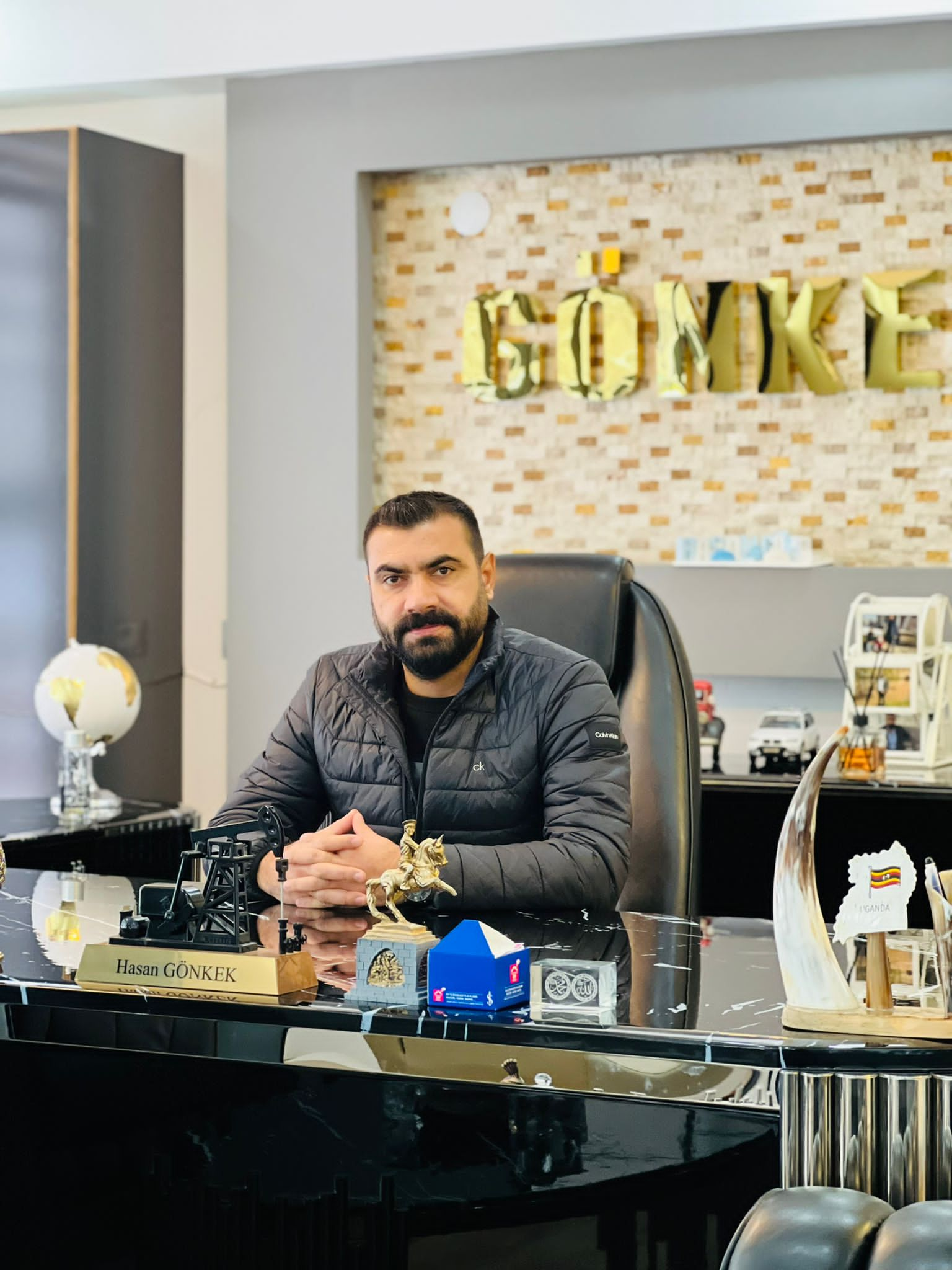 Auto Store Oto Galericiler Sitesi Başkanı Gönkek'ten Acil Çağrı: Yollarımızda İyileştirme Bekliyoruz