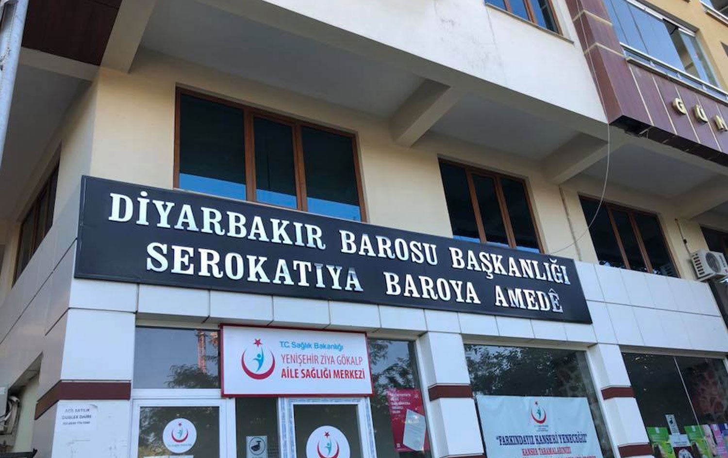 diyarbakır barosu binası