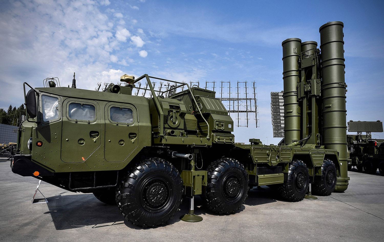 s400